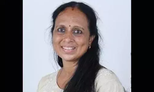 കണ്ണൂര്‍ കോര്‍പറേഷന്‍ പയ്യാമ്പലം ഡിവിഷനില്‍ യു.ഡി. എഫ് മേയര്‍ സ്ഥാനാര്‍ത്ഥിക്കെതിരെ മത്സരിക്കുന്ന വിമത സ്ഥാനാര്‍ത്ഥിയെ കോണ്‍ഗ്രസ് പുറത്താക്കി; പാര്‍ട്ടി പ്രവര്‍ത്തകരുടെ പിന്തുണ കിട്ടുമെന്ന പ്രതീക്ഷയില്‍ പോരാടാന്‍ കെ. എന്‍ ബിന്ദു