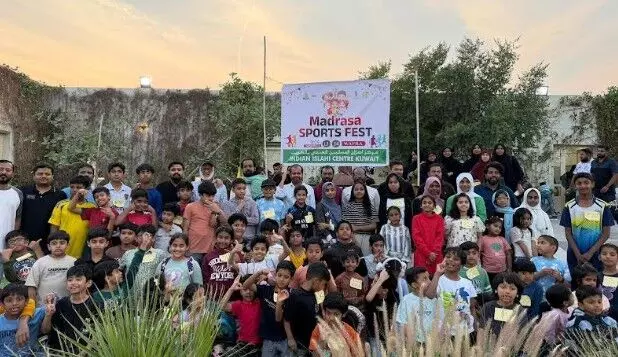 ഇസ് ലാഹി മദ്രസ്സ സ്‌പോര്‍ട്‌സ് ഫെസ്റ്റ് വഫ്രയില്‍ സംഘടിപ്പിച്ചു.    അബ്ബാസിയ മദ്രസ്സ ഓവറോള്‍ ചാമ്പ്യന്മാരായി