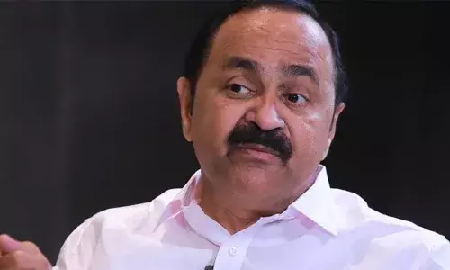 ശബരിമല സ്വര്‍ണക്കൊള്ളയില്‍ ജയിലിലായവര്‍ക്കെതിരെ നടപടി എടുക്കില്ലെന്നു പറയാന്‍ തൊലിക്കട്ടിയുള്ള പാര്‍ട്ടി സെക്രട്ടറിയാണ് സി.പി.എമ്മിനുള്ളത്; സ്വര്‍ണം കൊണ്ടു പോയത് കടകംപള്ളിക്ക് അറിയാമായിരുന്നു; എല്ലാവരുടെയും പേരുകള്‍ പുറത്ത് വരുമെന്ന് ഭയന്നാണ് കവര്‍ച്ചക്കാരെ സംരക്ഷിക്കുന്നത്: വി ഡി സതീശന്‍