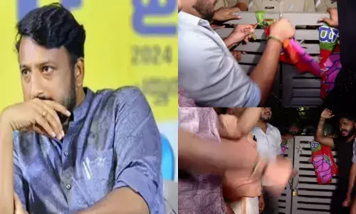 എത്രയും വേഗം കീഴടങ്ങണം..; അതിജീവിത മുഖ്യന് നേരിട്ട് പരാതി നൽകിയതും വെട്ടിലായ രാഹുൽ; പിന്നാലെ ഫോൺ ഓഫാക്കി മുങ്ങൽ; ഓഫീസിലേക്ക് പ്രതിഷേധ മാർച്ച് നടത്തി ബിജെപി