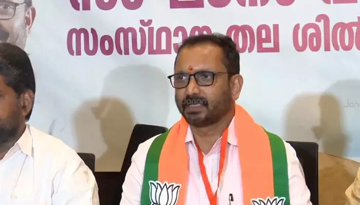 15 പെണ്‍കുട്ടികളെയും ഒരു ആണ്‍കുട്ടിയെയും രാഹുല്‍ പീഡിപ്പിച്ചിട്ടുണ്ട്; പരാതികള്‍ പുറത്തുവരാതിരിക്കാന്‍ അതിജീവിതകളില്‍ സമ്മര്‍ദം ചെലുത്തി; അറസ്റ്റ് വൈകിച്ച് തെളിവുകള്‍ നശിപ്പിക്കാനുള്ള അവസരമൊരുക്കുകയാണെന്ന് കെ.സുരേന്ദ്രന്‍