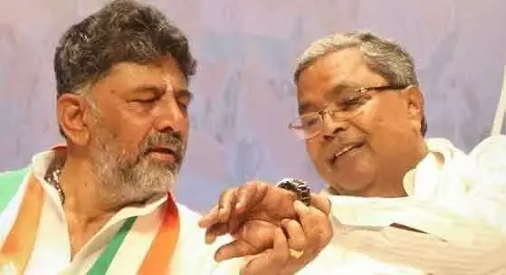 ശനിയാഴ്ചത്തെ പ്രഭാത ഭക്ഷണം നിര്ണ്ണായകമാകും; കര്ണാടക മുഖ്യമന്ത്രിയായി ഡികെ ശിവകുമാറിനെ നിയോഗിച്ചേക്കും ശനിയാഴ്ചത്തെ പ്രഭാത ഭക്ഷണം നിര്ണ്ണായകമാകും; കര്ണാടക മുഖ്യമന്ത്രിയായി ഡികെ ശിവകുമാറിനെ നിയോഗിച്ചേക്കും