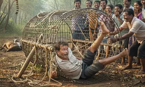 ജനവാസമേഖലയിൽ ഭീതി പരത്തിയ പുലിയെ പിടികൂടാൻ കെണിയൊരുക്കി; കൂടിനുള്ളിൽ ആടിനെ കെട്ടിയിട്ടു; രാത്രി കൂട്ടിനുള്ളിൽ ബഹളം; വിവരമറിഞ്ഞെത്തിയ വനംവകുപ്പ് ഉദ്യോഗസ്ഥർ കണ്ടത്