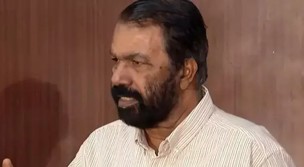 സുപ്രീംകോടതിയുടെ നിശിത വിമര്ശനം; ഗവര്ണര് സ്ഥാനത്ത് തുടരാന് യോഗ്യനാണോ എന്ന് സ്വയം ചിന്തിക്കണമെന്ന് മന്ത്രി വി ശിവന്കുട്ടി സുപ്രീംകോടതിയുടെ നിശിത വിമര്ശനം; ഗവര്ണര് സ്ഥാനത്ത് തുടരാന് യോഗ്യനാണോ എന്ന് സ്വയം ചിന്തിക്കണമെന്ന് മന്ത്രി വി ശിവന്കുട്ടി