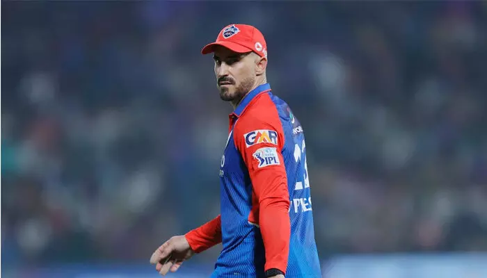 ഈ വര്‍ഷം, ഞാന്‍ ഒരു പുതിയ വെല്ലുവിളി ഏറ്റെടുക്കാന്‍ തീരുമാനിച്ചു; ഇത്തവണ ഐ പി എല്ലിന് ഇല്ലെന്ന് പ്രഖ്യാപിച്ച് ഫാഫ് ഡുപ്ലെസിസ്; ഈ സിസണില്‍ ഭാഗമാവുക പാകിസ്ഥാന്‍ സൂപ്പര്‍ ലീഗില്‍; ഭാവിയില്‍ തിരിച്ചുവരുമെന്നും താരം