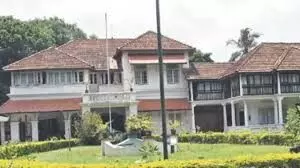 ക്ലിഫ് ഹൗസിന് ബോംബ് ഭീഷണി; സന്ദേശമെത്തിയത് ഇമെയിലില്‍; വ്യാജ ഭീഷണിയെന്ന് നിഗമനം