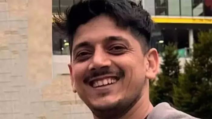 ഇന്ത്യന് വിദ്യാര്ഥി യുകെയില് കുത്തേറ്റു മരിച്ചു; ഹരിയാന സ്വദേശിയായ വിജയ് കുമാര് ഷിയോറന്റെ കൊലപാതകത്തില് അന്വേഷണം തുടങ്ങി ഇന്ത്യന് വിദ്യാര്ഥി യുകെയില് കുത്തേറ്റു മരിച്ചു; ഹരിയാന സ്വദേശിയായ വിജയ് കുമാര് ഷിയോറന്റെ കൊലപാതകത്തില് അന്വേഷണം തുടങ്ങി