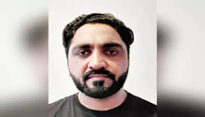 ബലാത്സംഗ കേസില്‍ ഒളിവില്‍ കഴിഞ്ഞത് 11 വര്‍ഷം; കാസര്‍ഗോഡ് സ്വദേശി ലഖ്‌നൗ വിമാനത്താവളത്തില്‍ പിടിയില്‍