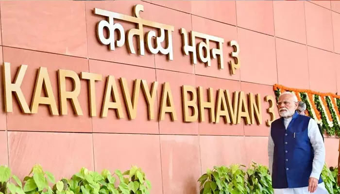 രാജ്പഥിനെ കര്‍തവ്യ പഥ് എന്നാക്കി; പിന്നാലെ രാജ്ഭവന്റെ പേര് ലോക്ഭവന്‍ ആയി; പ്രധാനമന്ത്രിയുടെ ഓഫീസിന്റെ പേരും മാറ്റുന്നു; ഇനി സേവ തീര്‍ഥ്;  സേവന മനോഭാവവും രാജ്യതാല്‍പര്യവും പരിഗണിച്ചെന്ന് വിശദീകരണം