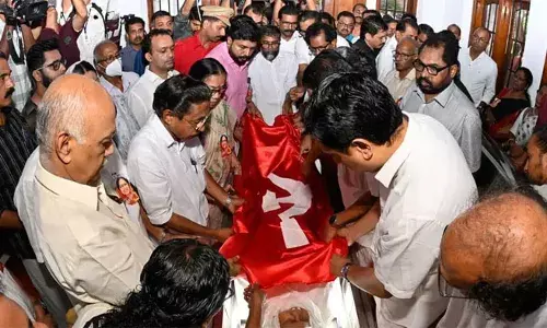 കാനത്തില്‍ ജമീലയ്ക്ക് ആയിരങ്ങളുടെ അശ്രുപൂക്കള്‍; സംസ്‌കാര ചടങ്ങുകള്‍ ഇന്ന് വൈകുന്നേരം