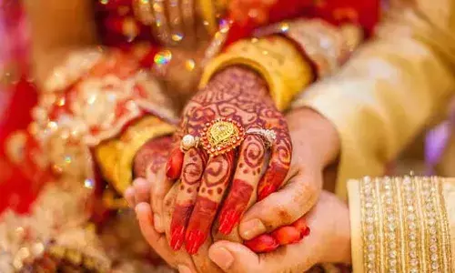 എന്റെ മാതാപിതാക്കളെ വിളിക്കൂ. ഞാന്‍ ഇവിടെ താമസിക്കില്ല; ആദ്യരാത്രിക്ക് തൊട്ടുമുന്‍പ് വരന്റെ വീട് ഉപേക്ഷിച്ച് വധു; പിന്നാലെ വിവാഹമോചനം