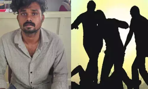 യുവാവ് വർക്കല സ്റ്റേഷനിൽ വന്നിറങ്ങിയതും കണ്ണ് പൊട്ടുന്ന രീതിയിൽ ഇടി; കല്ലുകൊണ്ട് തലയിൽ അടിച്ചു; ബ്ലേഡ് കൊണ്ട് കഴുത്ത് മുറിക്കാനും ശ്രമം; വിഷയം പെണ്ണ് തന്നെയെന്ന് പോലീസ്