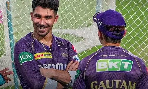 കുറ്റം പറയുന്നവര്‍ പറഞ്ഞോട്ടെ; ഗംഭീര്‍ ലോകത്തിലെ ഏറ്റവും മികച്ച കോച്ചും നല്ല മനുഷ്യനും; കോലി-ഗംഭീര്‍ തര്‍ക്കങ്ങള്‍ക്കിടെ ഇന്ത്യന്‍ കോച്ചിനെ പിന്തുണച്ച് അഫ്ഗാനിസ്ഥാന്‍ താരം