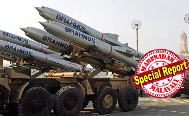 ബ്രഹ്‌മോസ് മിസൈലുകളുടെ ഉല്‍പ്പാദന കേന്ദ്രമായി തിരുവനന്തപുരം മാറുന്നത് കേരളത്തിന് ലോട്ടറി; അനേകം പുതിയ തൊഴില്‍ അവസരങ്ങള്‍; റിയല്‍ എസ്റ്റേറ്റ് സാധ്യതകളും വര്‍ധിക്കും; 15 വര്‍ഷംകൊണ്ട് 2500 കോടിയുടെ ജിഎസ്ടി വരുമാനവും പ്രതീക്ഷിക്കുന്നു; ഇന്ത്യയിലെ പ്രതിരോധ വ്യവസായത്തിന്റെ ഹബ്ബായി കേരളം മാറുമോ?