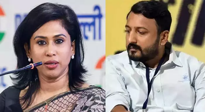 രാഹുല്‍ മാങ്കൂട്ടത്തിലിനെ ഉടന്‍ പാര്‍ട്ടിയില്‍ നിന്ന് പുറത്താക്കണം; നട്ടെല്ലും നിലപാടും ഉണ്ടെങ്കില്‍ ഒളിവില്‍ നിന്ന് പുറത്തു വരണമെന്ന് ഷമ മുഹമ്മദ്