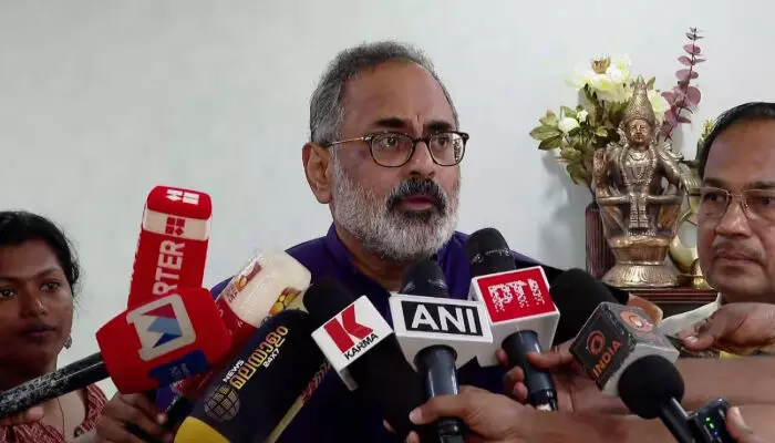 രാഹുല്‍ മാങ്കൂട്ടത്തിലിനെതിരായ ലൈംഗിക പരാതികള്‍ കോണ്‍ഗ്രസിന് മുന്‍പ് തന്നെ അറിയാവുന്ന കാര്യം; പുറത്താക്കിയതില്‍ പ്രതികരിച്ച് രാജീവ് ചന്ദ്രശേഖര്‍