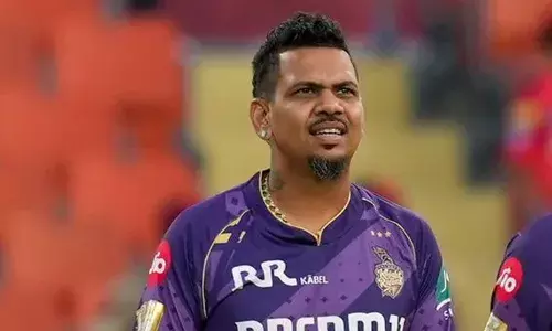 600 വിക്കറ്റ് ക്ലബിൽ ഇടം നേടി വെസ്റ്റിൻഡീസ് സ്പിൻ മാന്ത്രികൻ; റാഷിദ് ഖാനും ഡ്വെയ്ൻ ബ്രാവോയ്ക്കും ശേഷം നേട്ടം കൈവരിക്കുന്ന മൂന്നാമത്തെ താരം; ട്വന്റി20 ക്രിക്കറ്റിൽ ചരിത്രമെഴുതി സുനിൽ നരെയ്ൻ