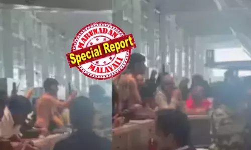 ഡാ..ഡാ..നീ ഇത് കണ്ടോ...മിണ്ടാതെ ഇരുന്നില്ലെങ്കിൽ ഡ്രസ്സ് വലിച്ചൂരും..! എയർപോർട്ടിലെ കൗണ്ടറിൽ നിന്ന് പാതി നഗ്നനായ ഒരാളുടെ അലറിവിളി; പരിഭ്രാന്തിയോടെ നോക്കി നിന്ന് യാത്രക്കാർ; എല്ലാ നിയന്ത്രണവും നഷ്ടപ്പെട്ട് ഇയാൾ ചെയ്തത്; ആകാശത്തിലെ ആ നീലകുപ്പായക്കാരന്റെ താളം തെറ്റലിൽ പുലിവാല് പിടിക്കുമ്പോൾ