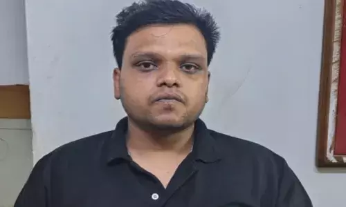 യാത്രക്കിടെ ഹോൺ മുഴക്കിയത് ഇഷ്ടപ്പെട്ടില്ല; തർക്കത്തിനിടെ മൂന്നുപേരെ കുത്തിവീഴ്ത്തി കൊടുംക്രൂരത; പ്രതിയെ അറസ്റ്റ് ചെയ്ത് പോലീസ്