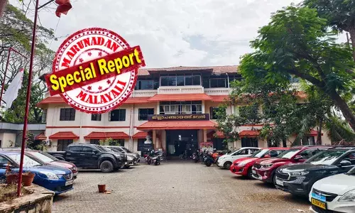 മുന്നണികൾ എല്ലാം അരയും തലയും മുറുക്കി ‘ഗോദ’യിലിറങ്ങിയതോടെ ജില്ലയിൽ കാണുന്നത് വാശിയേറിയ മത്സരം; ഭരണത്തുടർച്ചക്ക് വേണ്ടി കഠിനമായി പ്രയത്നിക്കുന്ന എൽഡിഎഫ്; എല്ലാം തിരിച്ചുപിടിക്കുമെന്ന പ്രതീക്ഷയിൽ യുഡിഎഫ്; കോട്ടയം ഇത്തവണ ആർക്കൊപ്പം?; വമ്പൻ ആവേശത്തിൽ സ്ഥാനാർത്ഥികൾ