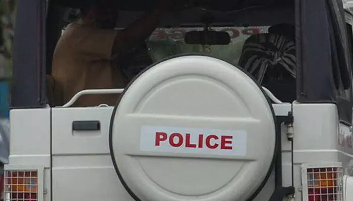 സ്ഥാനാര്‍ഥിയുടെ വീട്ടില്‍നിന്നും പണവും സ്വര്‍ണവും കവര്‍ന്നെന്ന് പരാതി; മോഷണത്തിന് പിന്നില്‍ ഒപ്പം നടന്ന പ്രവര്‍ത്തകനെന്ന് ആരോപണം