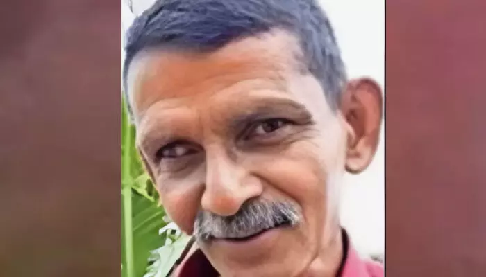 പ്രചരണ വാഹനത്തില് സഞ്ചരിക്കവെ വെരിക്കോസ് വെയിന് പൊട്ടി; രക്തം വാര്ന്നുപോകുന്നത് അറിഞ്ഞില്ല; തെരഞ്ഞെടുപ്പ് പ്രചാരണത്തിനിടെ 53കാരന് ദാരുണാന്ത്യം പ്രചരണ വാഹനത്തില് സഞ്ചരിക്കവെ വെരിക്കോസ് വെയിന് പൊട്ടി; രക്തം വാര്ന്നുപോകുന്നത് അറിഞ്ഞില്ല; തെരഞ്ഞെടുപ്പ് പ്രചാരണത്തിനിടെ 53കാരന് ദാരുണാന്ത്യം