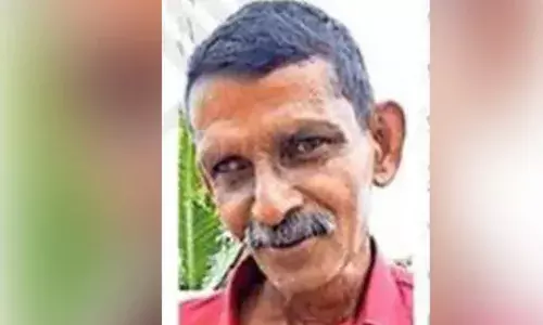വെരിക്കോസ് വെയിന്‍ പൊട്ടിയത് അറിഞ്ഞില്ല; സ്ഥാനാര്‍ഥി പര്യടനത്തിനിടെ അനൗണ്‍സ്‌മെന്റ് വാഹനത്തില്‍ മൈക്ക് ഓപ്പറേറ്റര്‍ രക്തം വാര്‍ന്ന് മരിച്ചു