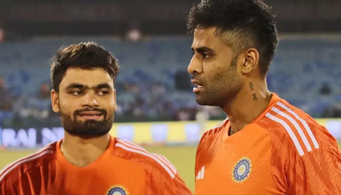 ഒരു ഓൾറൗണ്ടറെ ഫിനിഷറുമായി താരതമ്യം ചെയ്യാനാകില്ല; എന്തുകൊണ്ട് റിങ്കു സിംഗിനെ ഒഴിവാക്കി?; ചോദ്യത്തിൽ നിന്നും ഒഴിഞ്ഞുമാറി ഇന്ത്യന്‍ ക്യാപ്റ്റന്‍ സൂര്യകുമാര്‍ യാദവ്