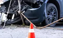 മുംബൈയില് കാര് കൊക്കയിലേക്ക് മറിഞ്ഞ് ആറ് പേര് മരിച്ചു; അഞ്ച് ലക്ഷം രൂപ ധനസഹായം പ്രഖ്യാപിച്ച് സര്ക്കാര് മുംബൈയില് കാര് കൊക്കയിലേക്ക് മറിഞ്ഞ് ആറ് പേര് മരിച്ചു; അഞ്ച് ലക്ഷം രൂപ ധനസഹായം പ്രഖ്യാപിച്ച് സര്ക്കാര്