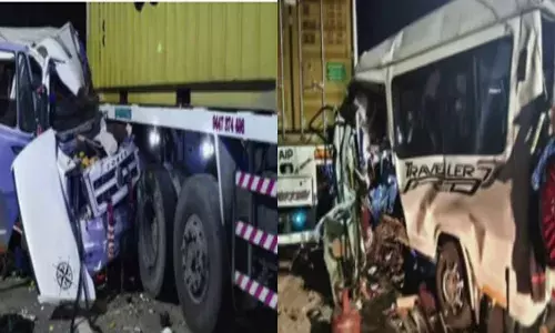 മലപ്പുറം പൊന്നാനിയിൽ ഞെട്ടിക്കുന്ന അപകടം; അയ്യനെ തൊഴാൻ പോയ ഭക്തർ സഞ്ചരിച്ച വാൻ ലോറിയുമായി കൂട്ടിയിടിച്ച് വൻ അപകടം; ഒരാൾക്ക് ജീവൻ നഷ്ടമായി; നിരവധി പേർക്ക് പരിക്ക്