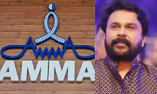 നിയമം നീതിയുടെ വഴിക്ക് നീങ്ങട്ടെ, കോടതിയെ ബഹുമാനിക്കുന്നു; ദിലീപ് കേസിലെ വിധിയില് പ്രതികരിച്ച് അമ്മ നിയമം നീതിയുടെ വഴിക്ക് നീങ്ങട്ടെ, കോടതിയെ ബഹുമാനിക്കുന്നു; ദിലീപ് കേസിലെ വിധിയില് പ്രതികരിച്ച് അമ്മ