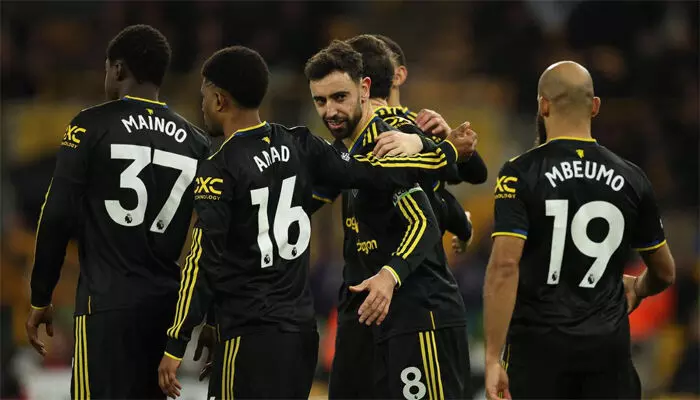 ഇരട്ട പ്രഹരവുമായി ബ്രൂണോ ഫെർണാണ്ടസ്; മോളിനക്‌സിൽ വോൾവ്‌സിനെ തകർത്തെറിഞ്ഞ് മാഞ്ചസ്റ്റർ യുണൈറ്റഡ്; 4-1ന്റെ തകർപ്പൻ ജയവുമായി റെഡ് ഡെവിൾസ്