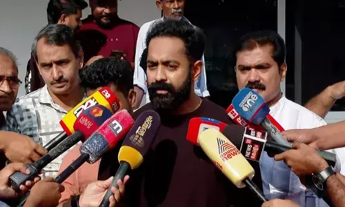 അതിജീവിതയ്ക്ക് നീതി ലഭിക്കണം, ആരെങ്കിലും ശിക്ഷിക്കപ്പെടണം എന്നല്ല; കോടതി വിധിയെ തീർച്ചയായിട്ടും മാനിക്കുന്നു; നടിയെ ആക്രമിച്ച കേസിൽ പ്രതികരിച്ച് ആസിഫ് അലി അതിജീവിതയ്ക്ക് നീതി ലഭിക്കണം, ആരെങ്കിലും ശിക്ഷിക്കപ്പെടണം എന്നല്ല; കോടതി വിധിയെ തീർച്ചയായിട്ടും മാനിക്കുന്നു; നടിയെ ആക്രമിച്ച കേസിൽ പ്രതികരിച്ച് ആസിഫ് അലി