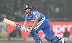 സഞ്ജു ഭായി മൂത്ത സഹോദരനെപ്പോലെ, ഞങ്ങൾ മത്സരിക്കുന്നത് ഇന്ത്യന് ടീമിലെത്താൻ; ലഭിക്കുന്ന അവസരം പരമാവധി ഉപയോഗപ്പെടുത്താൻ ശ്രമിക്കുമെന്നും ജിതേഷ് ശർമ സഞ്ജു ഭായി മൂത്ത സഹോദരനെപ്പോലെ, ഞങ്ങൾ മത്സരിക്കുന്നത് ഇന്ത്യന് ടീമിലെത്താൻ; ലഭിക്കുന്ന അവസരം പരമാവധി ഉപയോഗപ്പെടുത്താൻ ശ്രമിക്കുമെന്നും ജിതേഷ് ശർമ