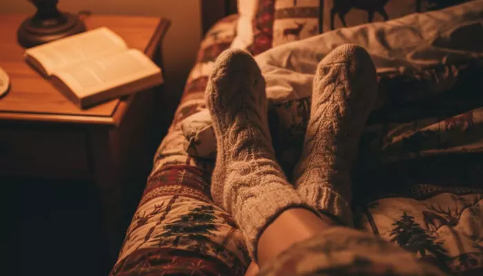 നല്ല ഉറക്കം കിട്ടും..! രാത്രി കിടക്കുമ്പോൾ സോക്സ് ധരിക്കാറുണ്ടോ?; എങ്കിൽ ഇക്കാര്യങ്ങൾ ഉറപ്പായും ശ്രദ്ധിക്കണം നല്ല ഉറക്കം കിട്ടും..! രാത്രി കിടക്കുമ്പോൾ സോക്സ് ധരിക്കാറുണ്ടോ?; എങ്കിൽ ഇക്കാര്യങ്ങൾ ഉറപ്പായും ശ്രദ്ധിക്കണം