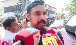 ആര് തെറ്റ് ചെയ്താലും അവർ ശിക്ഷിക്കപ്പെടണം, അപ്പീലിന് പോകാനുള്ള സർക്കാർ തീരുമാനത്തെ സ്വാഗതം ചെയ്യുന്നു; അതിജീവിതയ്ക്ക് നീതി ലഭിക്കുകയാണ് പ്രധാനമെന്നും ടൊവിനോ തോമസ് ആര് തെറ്റ് ചെയ്താലും അവർ ശിക്ഷിക്കപ്പെടണം, അപ്പീലിന് പോകാനുള്ള സർക്കാർ തീരുമാനത്തെ സ്വാഗതം ചെയ്യുന്നു; അതിജീവിതയ്ക്ക് നീതി ലഭിക്കുകയാണ് പ്രധാനമെന്നും ടൊവിനോ തോമസ്