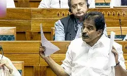 ശബരിമല സ്വര്ണ്ണക്കൊള്ള പാര്ലമെന്റില് ഉന്നയിച്ച് കെസി വേണുഗോപാല്; സംസ്ഥാന സര്ക്കാര് എസ് ഐടിയെ സ്വാധീനിക്കാന് ശ്രമിക്കുന്നു; കോടതി നിരീക്ഷണത്തില് സ്വതന്ത്ര ഏജന്സിയുടെ അന്വേഷണം വേണമെന്ന് കെ സി ശബരിമല സ്വര്ണ്ണക്കൊള്ള പാര്ലമെന്റില് ഉന്നയിച്ച് കെസി വേണുഗോപാല്; സംസ്ഥാന സര്ക്കാര് എസ് ഐടിയെ സ്വാധീനിക്കാന് ശ്രമിക്കുന്നു; കോടതി നിരീക്ഷണത്തില് സ്വതന്ത്ര ഏജന്സിയുടെ അന്വേഷണം വേണമെന്ന് കെ സി