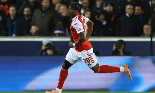 ക്ലബ് ബ്രൂഗിനെതിരെ തകർപ്പൻ ജയം; ഇരട്ട ഗോളുമായി നോണി മാഡ്യൂകെ; പരിക്ക് മാറി കളത്തിലിറങ്ങി ഗബ്രിയേൽ ജീസസ്; ചാമ്പ്യൻസ് ലീഗിൽ തോൽവിയറിയാതെ ആഴ്സണൽ; പട്ടികയിൽ ഒന്നാം സ്ഥാനത്ത്