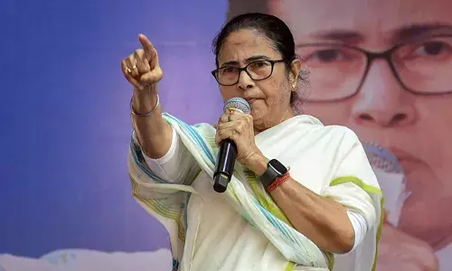 അമിത് ഷാ അപകടകാരി, ഒരു കണ്ണിൽ ദുര്യോധനൻ, മറ്റേ കണ്ണിൽ ദുശ്ശാസനൻ; ബംഗാളിൽ നിന്ന് ആരെയും പുറത്താക്കാൻ അനുവദിക്കില്ല; ബിജെപിക്കെതിരെ ആഞ്ഞടിച്ച് മമത