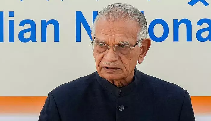 ലാത്തൂരില്‍ നിന്നും ലോക്‌സഭയില്‍ എത്തിയത് ഏഴു തവണ; ആദ്യ യുപിഎ സര്‍ക്കാരില്‍ കേന്ദ്ര ആഭ്യന്തരമന്ത്രി: അന്തരിച്ച മുതിര്‍ന്ന കോണ്‍ഗ്രസ് നേതാവും മുന്‍ കേന്ദ്രമന്ത്രിയുമായ ശിവരാജ് പാട്ടീലിന് ആദരാഞ്ജലികള്‍