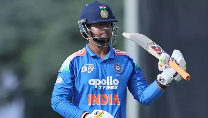 14 സിക്‌സുകളും ഒമ്പത് ഫോറുകളും; 95 പന്തില്‍ 171 റണ്‍സ്; അബൂദബിയില്‍ സൂര്യവന്‍ഷി ഷോ;  യുഎഇയെ 234 റണ്‍സിന് കീഴടക്കി ഇന്ത്യന്‍ കൗമാരനിര; അണ്ടര്‍ 19 ഏഷ്യാ കപ്പില്‍ ചരിത്രജയം