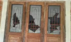 കാങ്കോല്‍ ഏറ്റു കുടുക്കയില്‍ യുഡിഎഫ് ബൂത്ത് ഏജന്റിന്റെ കാറും വീടും തകര്‍ത്തു; അക്രമം നടത്തിയത് ഇരുട്ടിന്റെ മറവില്‍