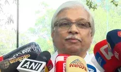 ഒന്നാം പ്രതിക്ക് ജീവപര്യന്തം ശിക്ഷ ലഭിക്കുമെന്ന് പ്രതീക്ഷിച്ചു; ലഭിച്ചത് കുറഞ്ഞ ശിക്ഷയാണ്; ഇരയ്ക്ക് നീതി ലഭിച്ചില്ലെന്നാണ് മനസ്സിലാകുന്നത്: വിധിയില് പ്രതികരിച്ചു സംവിധായകന് കമല് ഒന്നാം പ്രതിക്ക് ജീവപര്യന്തം ശിക്ഷ ലഭിക്കുമെന്ന് പ്രതീക്ഷിച്ചു; ലഭിച്ചത് കുറഞ്ഞ ശിക്ഷയാണ്; ഇരയ്ക്ക് നീതി ലഭിച്ചില്ലെന്നാണ് മനസ്സിലാകുന്നത്: വിധിയില് പ്രതികരിച്ചു സംവിധായകന് കമല്