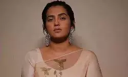 സ്ത്രീകള്ക്ക് ജീവിക്കാന് ഒരിടമില്ല, ഇത് കേരളത്തിലാണ് സംഭവിക്കുന്നത്, അത് തിരിച്ചറിയുന്നു; വിധിയില് പ്രതികരിച്ച് നടി പാര്വതി തിരുവോത്ത് സ്ത്രീകള്ക്ക് ജീവിക്കാന് ഒരിടമില്ല, ഇത് കേരളത്തിലാണ് സംഭവിക്കുന്നത്, അത് തിരിച്ചറിയുന്നു; വിധിയില് പ്രതികരിച്ച് നടി പാര്വതി തിരുവോത്ത്