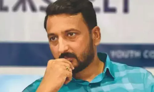 പൊലീസും മാധ്യമപ്രവര്‍ത്തകരും ഫ്‌ലാറ്റിലെത്തുന്നത് മറ്റ് ഫ്‌ലാറ്റുകാര്‍ക്ക് ബുദ്ധിമുട്ടാകുന്നു; ഈ മാസം 25നകം ഒഴിയണം; രാഹുല്‍ മാങ്കൂട്ടത്തിലിനോട് പാലക്കാട്ടെ ഫ്‌ലാറ്റ് ഒഴിയണമെന്ന് അസോസിയേഷന്‍