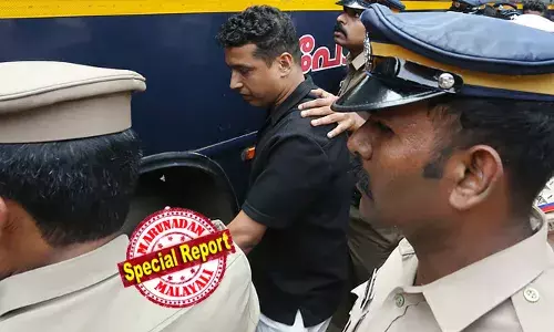 ക്രൂരകൃത്യം തെളിഞ്ഞിട്ടും കോടതിയില്‍ ഭാവഭേദമില്ലാതെ പള്‍സര്‍ സുനി; മാര്‍ട്ടിനും പ്രദീപും ചെയ്യാത്ത തെറ്റിനെന്ന് നിലവിളിച്ചപ്പോള്‍ കൂള്‍കൂളായി വീട്ടില്‍ അമ്മ മാത്രമേയുള്ളു എന്ന ഒറ്റവാക്യത്തില്‍ എല്ലാം ഒതുക്കി; യഥാര്‍ത്ഥ കുറ്റവാളി പള്‍സര്‍ സുനിയെന്നും മറ്റുള്ളവര്‍ കുറ്റകൃത്യത്തിന്റെ ഭാഗമെന്നും കോടതി; സുനിക്ക് പരമാവധി ശിക്ഷ കിട്ടുമോ?