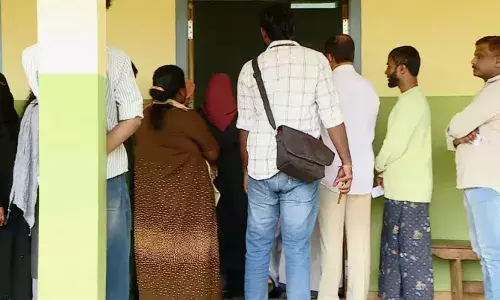 തെരഞ്ഞെടുപ്പ് വിജയാഘോഷം; മുന്കൂര് അനുമതി വാങ്ങണമെന്ന് മലപ്പുറം എസ്പി തെരഞ്ഞെടുപ്പ് വിജയാഘോഷം; മുന്കൂര് അനുമതി വാങ്ങണമെന്ന് മലപ്പുറം എസ്പി