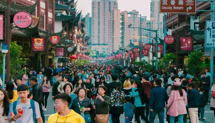 ജനസംഖ്യ കൂട്ടണം; ഗര്ഭനിരോധന ഉറകള്ക്കും മരുന്നുകള്ക്കും നികുതി കൂട്ടാനൊരുങ്ങി ചൈന: ജനുവരി ഒന്നു മുതല് പ്രാബല്യത്തില് ജനസംഖ്യ കൂട്ടണം; ഗര്ഭനിരോധന ഉറകള്ക്കും മരുന്നുകള്ക്കും നികുതി കൂട്ടാനൊരുങ്ങി ചൈന: ജനുവരി ഒന്നു മുതല് പ്രാബല്യത്തില്