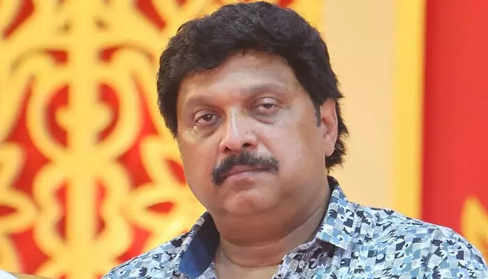 പത്തനാപുരം ബ്ലോക്കും ഗ്രാമപഞ്ചായത്തും യുഡിഎഫിന്; മന്ത്രി ഗണേഷ് കുമാറിന്റെ മണ്ഡലത്തിൽ എൽഡിഎഫിന് വൻ തിരിച്ചടി പത്തനാപുരം ബ്ലോക്കും ഗ്രാമപഞ്ചായത്തും യുഡിഎഫിന്; മന്ത്രി ഗണേഷ് കുമാറിന്റെ മണ്ഡലത്തിൽ എൽഡിഎഫിന് വൻ തിരിച്ചടി