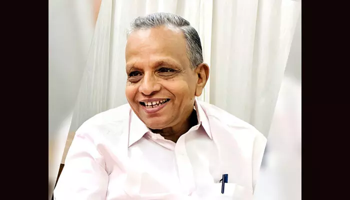 കൃത്യം! എ.എ. ഷുക്കൂറിന്റെ പ്രവചനം ഫലം കണ്ടു; ആലപ്പുഴയില് ചേര്ത്തല ഒഴികെ അഞ്ചിടത്തും യുഡിഎഫ് മുന്നേറ്റം; യുഡിഎഫ് വലിയ ഒറ്റക്കക്ഷിയെങ്കിലും കേവലഭൂരിപക്ഷം രണ്ടെണ്ണത്തില് മാത്രം കൃത്യം! എ.എ. ഷുക്കൂറിന്റെ പ്രവചനം ഫലം കണ്ടു; ആലപ്പുഴയില് ചേര്ത്തല ഒഴികെ അഞ്ചിടത്തും യുഡിഎഫ് മുന്നേറ്റം; യുഡിഎഫ് വലിയ ഒറ്റക്കക്ഷിയെങ്കിലും കേവലഭൂരിപക്ഷം രണ്ടെണ്ണത്തില് മാത്രം